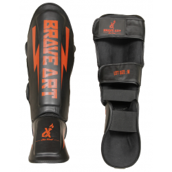Protège-Tibias et pieds Classic One PU Brave Art Noir et Rouge - PTPUBR