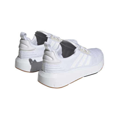 Adidas Swift Run IG4703 – Eco-Friendly Sneakers with Bounce Cushioning