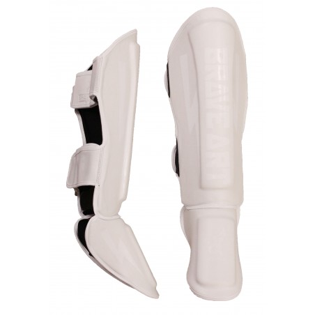Protège-Tibias Classic One Blanc Ton sur Ton – Style et Protection