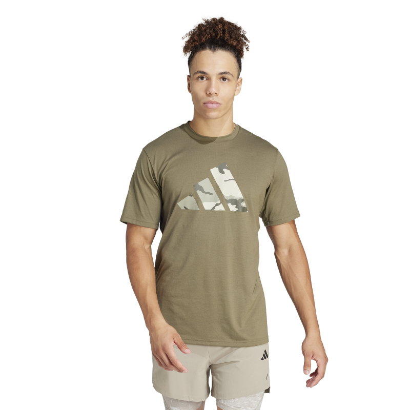 T-shirt camouflage Train Essentials Brand Love Adidas - IM7452 T-shirt camouflage Train Essentials Brand Love Adidas - IM7452