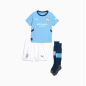 Minikit Home 24/25 Manchester City Enfant Puma – 775080_01 Minikit Home 24/25 Manchester City Enfant Puma – 775080_01
