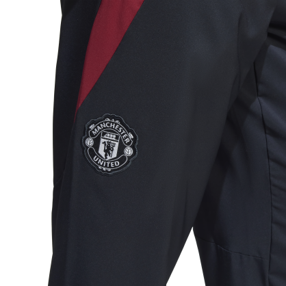 Manchester United Presentation Pants Adidas – JE3738 | Recycled Polyester, Standard Fit, Embroidered Crest