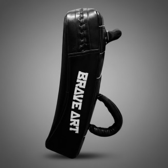 Bouclier de Frappe en Cuir Noir Brave Art