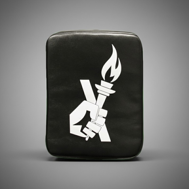 Bouclier de Frappe en Cuir Noir Brave Art Bouclier de Frappe en Cuir Noir Brave Art