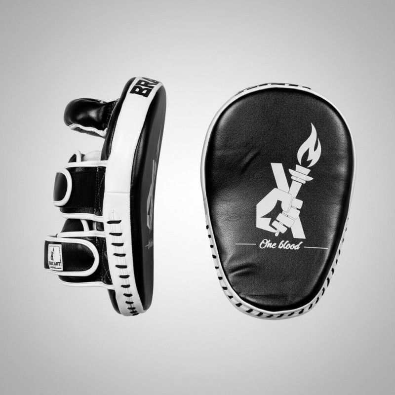 Grandes Pattes d'ours en cuir Brave Art