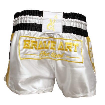 Muay Thaï Short Gold Brave Art – Tradition & Impact