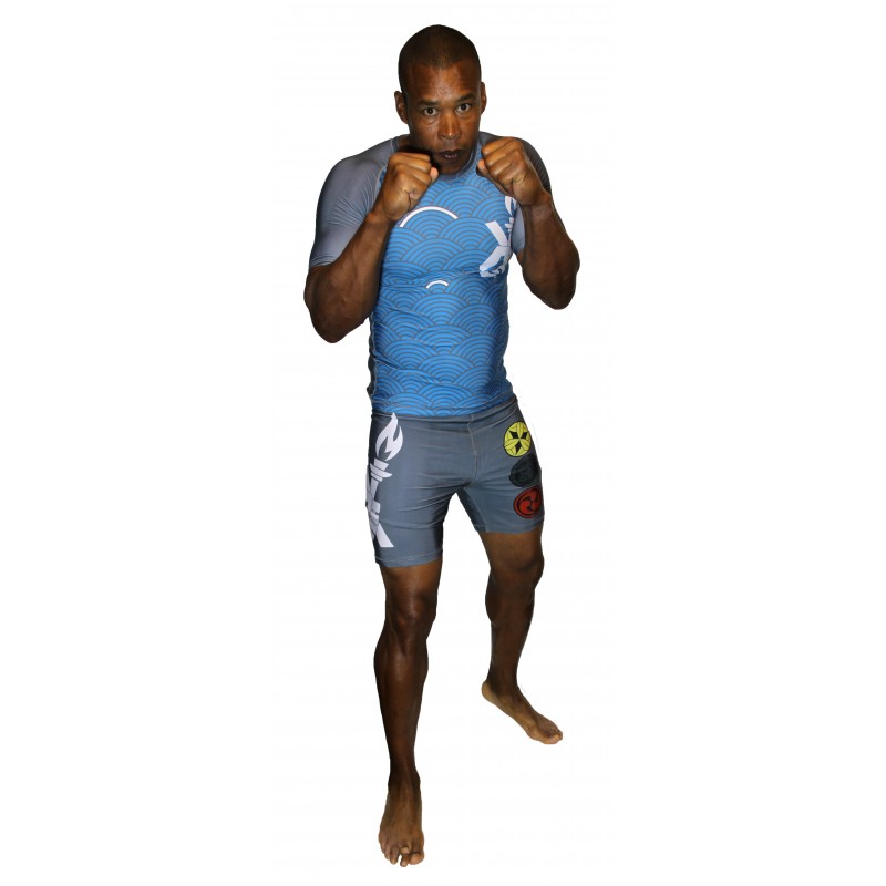 Brave Art Kamon Rashguard – Blue & Grey Brave Art Kamon Rashguard – Blue & Grey
